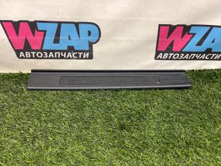 накладка на порог внутренняя Ford Mustang 6 поколение S550 [рестайлинг] 2021, 2.3 л., бензин, АКПП, оранжевый, купе, задний привод, FR3B-6313222-AHW