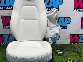 сиденье переднее Tesla Model Y 1 поколение 2022, электро, белый