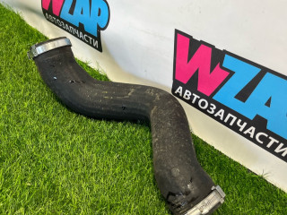 патрубок интеркулера Ford Mustang 6 поколение S550 [рестайлинг] 2019, 2.3 л., бензин, АКПП, черный, купе, задний привод, FR3C-6F073-AC