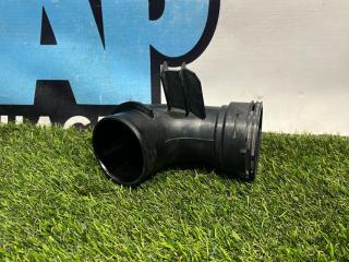 патрубок интеркулера Ford Escape 4 поколение CX482 2021, 1.5 л., бензин, АКПП, внедорожник 5 дв., полный привод