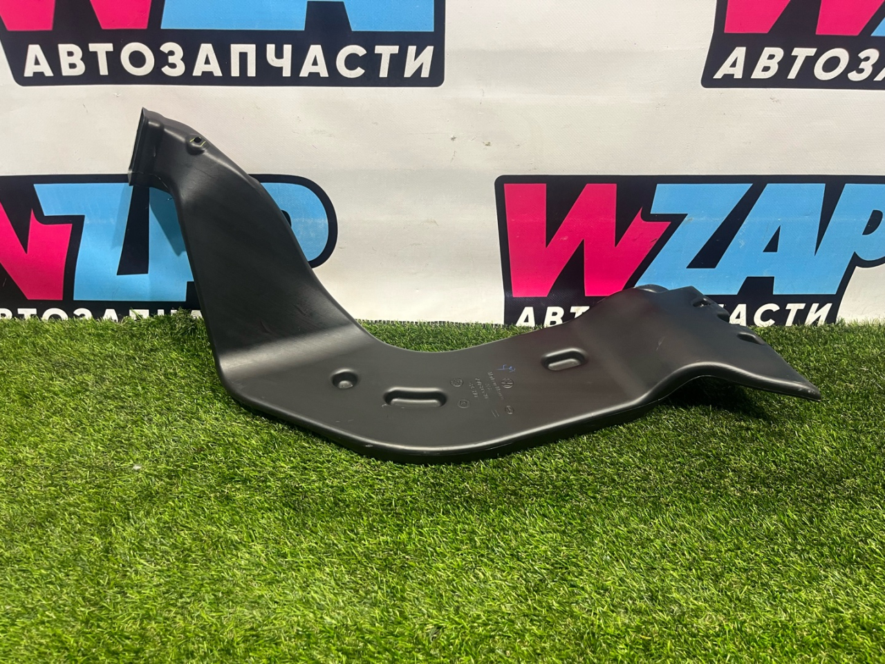 воздуховод Volkswagen Jetta 7 поколение 2019, 1.4 л., бензин, АКПП, седан, передний привод, 5Q0819805C - фото №1