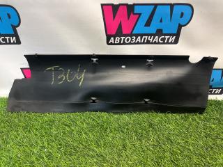 воздуховод (дефлектор) радиатора Ford Mustang 6 поколение S550 [рестайлинг] 2018, 2.3 л., бензин, АКПП, желтый, купе, задний привод, FR3B-8B407-B