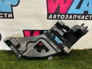 крепление фары левой Tesla Model X 1 поколение 2017, электро, белый, 1043357-00-F