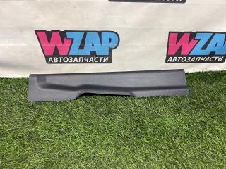 накладка на порог внутренняя Ford Mustang 6 поколение S550 [рестайлинг] 2021, 2.3 л., бензин, АКПП, оранжевый, купе, задний привод, FR3B6313200AFW