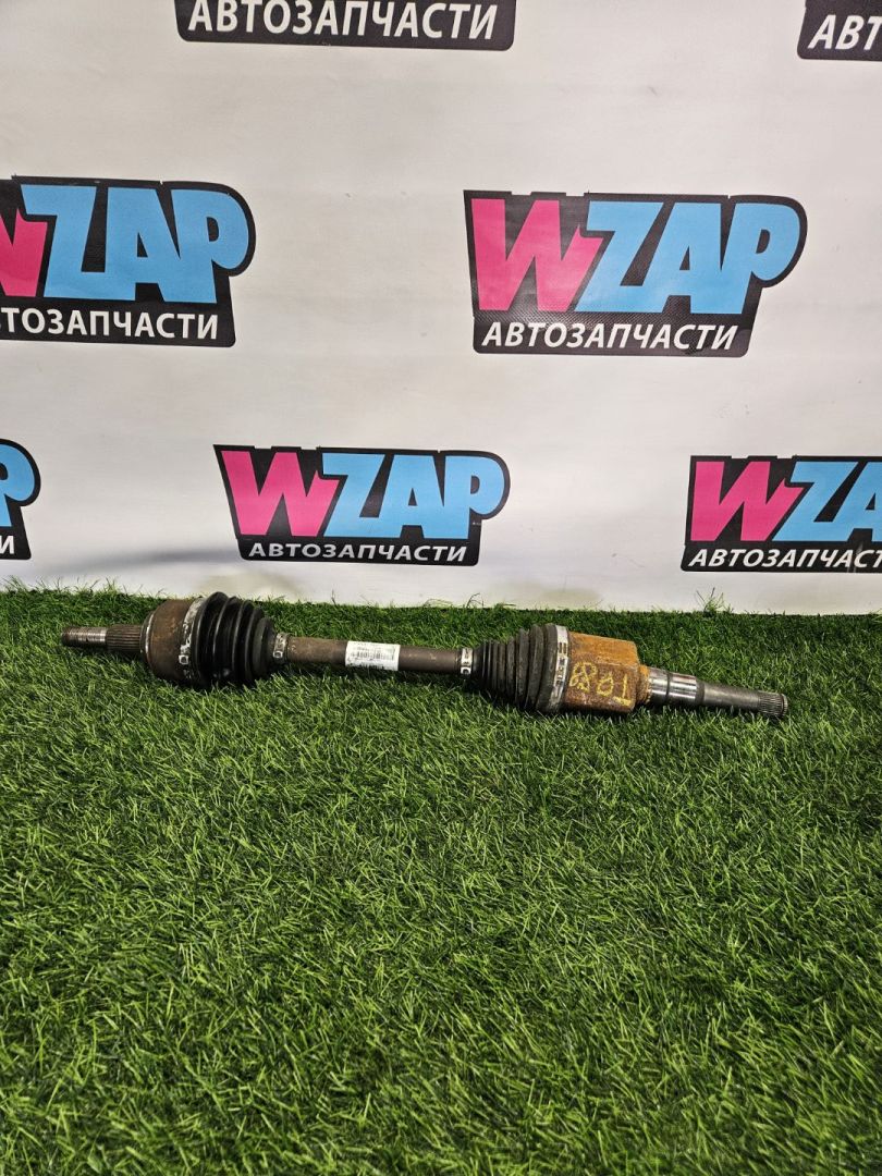 полуось передняя левая (приводной вал, ШРУС) Ford Escape 4 поколение CX482 2021, 1.5 л., бензин, АКПП, внедорожник 5 дв., передний привод - фото №1