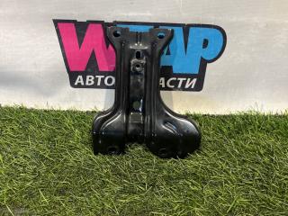 крепление кассеты радиаторов Volkswagen Jetta 7 поколение 2019, 1.4 л., бензин, АКПП, серый, седан, передний привод, 17A805567