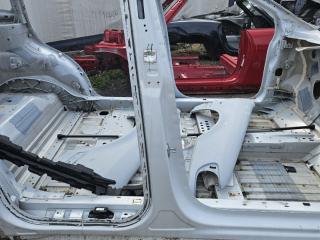 Стойка кузовная центральная правая Tesla Model X 1 поколение 2017, электро, белый