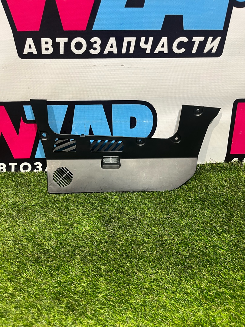 накладка на торпедо (консоль) Tesla Model Y 1 поколение 2022, электро, белый, 1507073-00-C - фото №1