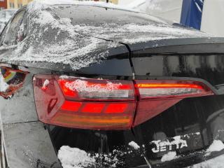 фонарь крышки багажника левый Volkswagen Jetta 7 поколение 2019, 1.4 л., бензин, МКПП, черный, седан, передний привод