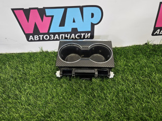 подстаканник Tesla Model X 1 поколение [рестайлинг] 2022, электро, 1608209-00-A