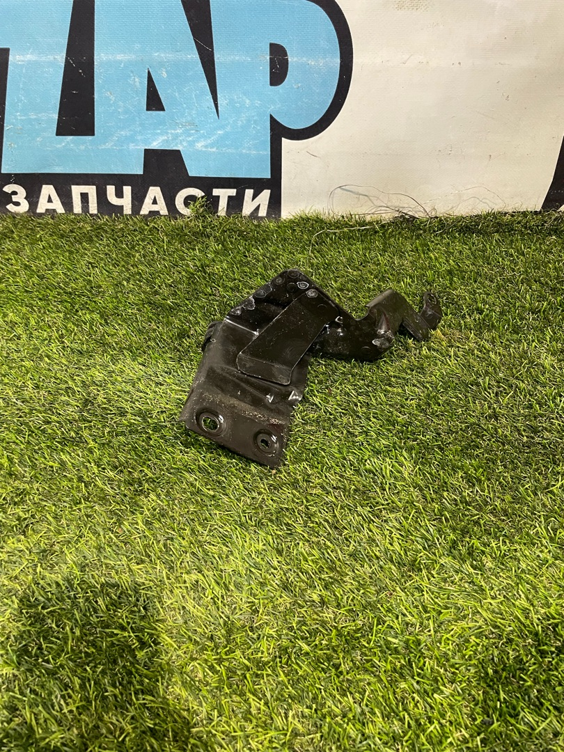 кронштейн (крепление) Volkswagen Jetta 7 поколение 2020, 1.4 л., бензин, АКПП, седан, передний привод, 5Q1614235 - фото №1