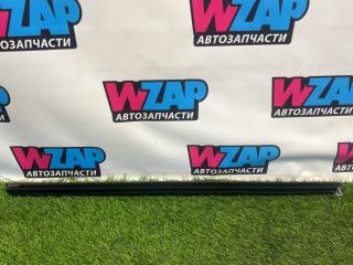 Уплотнитель стекла Honda CR-V 5 поколение [рестайлинг] 2022, 1.5 л., бензин, АКПП, красный, 2112071433