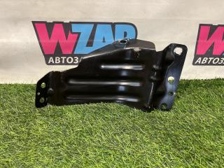 кронштейн (крепление) Ford Mustang 6 поколение S550 [рестайлинг] 2018, 2.3 л., бензин, АКПП, кабриолет, задний привод, FR3B63101E02AC