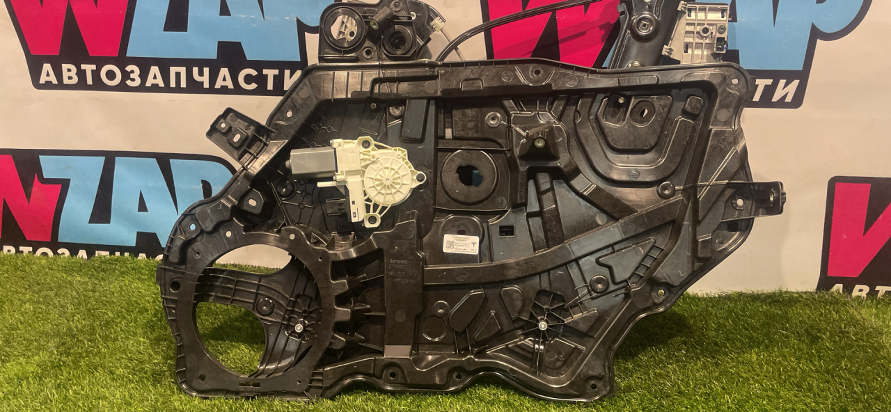 стеклоподъемник передний правый Tesla Model Y 1 поколение 2023, электро, полный привод, 1495509-00-G - фото №1