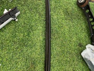 молдинг стекла Fiat 124 2020, 1.4 л., бензин, МКПП, родстер, задний привод