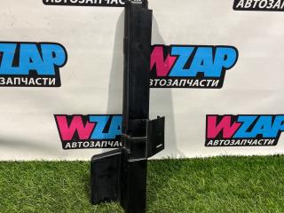 воздуховод (дефлектор) радиатора Ford Mustang 6 поколение S550 [рестайлинг] 2018, 2.3 л., бензин, АКПП, кабриолет, задний привод, FR3B-8103-BC