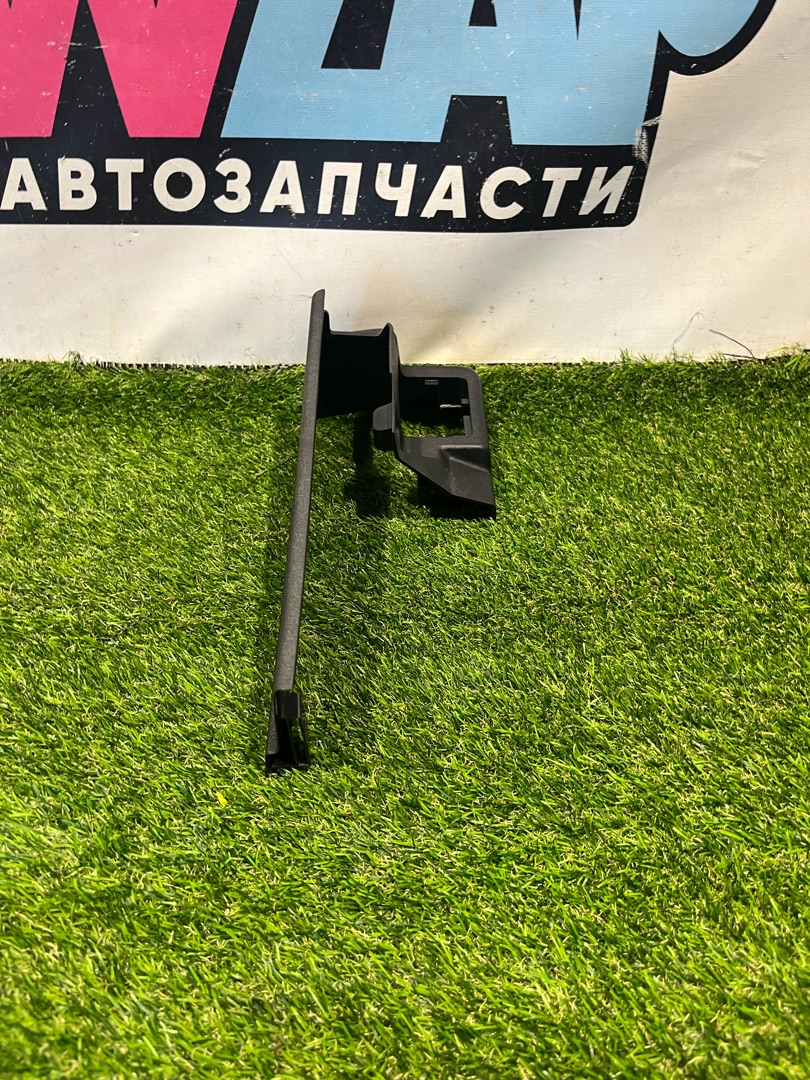 Пластик салазок сидений Ford Explorer 6 поколение U625 2020, 2.3 л., бензин, АКПП, внедорожник 5 дв., полный привод, LB5B-S618C55-ACW - фото №1