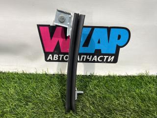 направляющая стекла Ford Mustang 6 поколение S550 [рестайлинг] 2020, 2.3 л., бензин, АКПП, белый, купе, задний привод