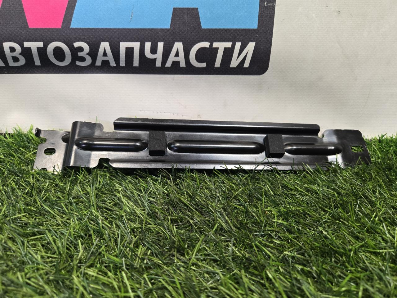 кронштейн (крепление) BMW 3 серия G20 2021, 6994489-01, 194540-10 - фото №1
