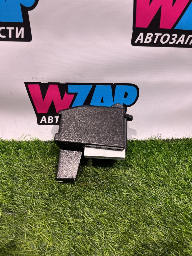 блок управления парктрониками Mini Clubman 2 поколение (F54) 2017, 2.0 л., бензин, АКПП, передний привод, 6836883, 5A02F95, 66205A02F95, 66335A02F95, 66336805061, 66336819195 - фото №1