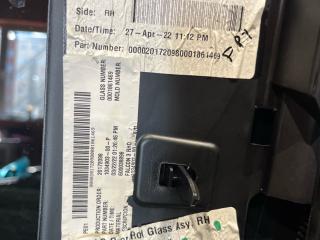 стекло двери задней правой Tesla Model X 1 поколение [рестайлинг] 2022, электро, 1034903-00-P