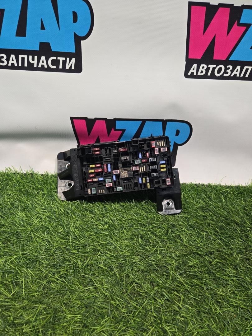 блок предохранителей RAM 1500 5 поколение 2022, АКПП, фургон, 68467641AA - фото №1