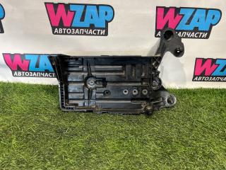 полка аккумулятора Volkswagen Jetta 7 поколение 2019, 1.4 л., бензин, МКПП, черный, седан, передний привод, 5Q0915331K