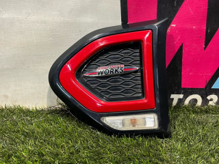 повторитель поворота на крыле левый Mini Countryman 2 поколение [рестайлинг] F60 2021, 2.0 л., бензин, АКПП, внедорожник 5 дв., полный привод, правый руль, 7414097