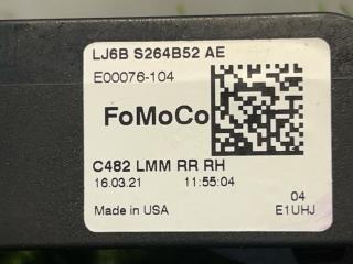 ручка наружная задняя правая Ford Escape 4 поколение CX482 2021, 1.5 л., бензин, АКПП, внедорожник 5 дв., передний привод, LJ6B-S264B52-AE