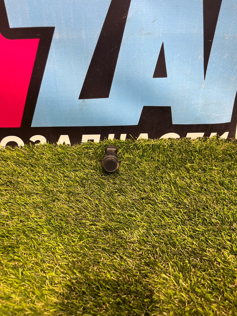 датчик парктроника RAM 1500 5 поколение 2019, 5.7 л., бензин, АКПП, пикап, полный привод, 6MK25TRMAA - фото №1