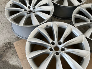 диск литой Tesla Model X 1 поколение 2017, электро, белый, 102724701E, 102724601E