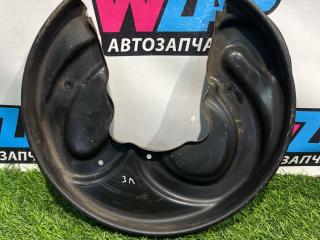 защитный кожух тормозного механизма Audi TT 8S (2014 - 2019), 8J0615611B