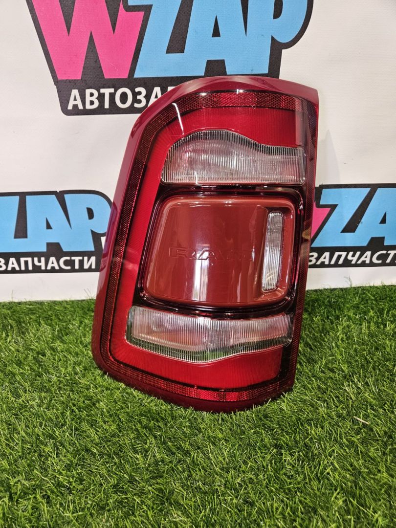 фонарь задний левый RAM 1500 5 поколение 2022, АКПП, фургон, 55112991AD - фото №1