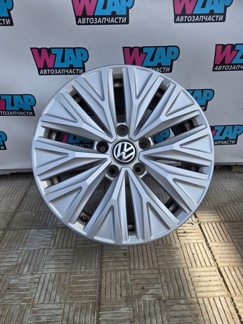 диск литой Volkswagen Jetta 7 поколение 2019, 1.4 л., бензин, АКПП, серый, седан, передний привод - фото №1