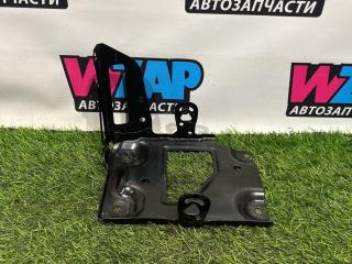 полка аккумулятора Honda CR-V 5 поколение [рестайлинг] 2022, 1.5 л., бензин, АКПП, красный, 60631TLAC