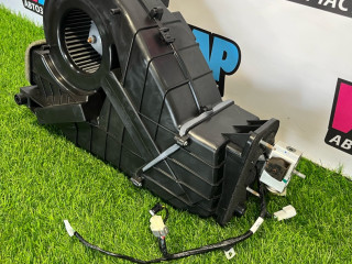 отопитель в сборе (печка) Tesla Model X 1 поколение 2017, электро, белый, 1023883-00-J, 1035327-00-E