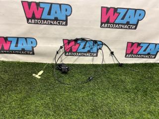 замок багажника Ford Mustang 6 поколение S550 [рестайлинг] 2018, 2.3 л., бензин, АКПП, серебро, кабриолет, задний привод, FR3B-7643282-BB