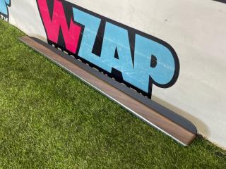 молдинг двери задней правой Tesla Model X 1 поколение [рестайлинг] 2023, электро, 16615663-00-C, 1658747-00-A