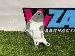 кронштейн двигателя Ford Mustang 7 поколение S650 2024, 2.3 л., бензин, АКПП, черный, купе, задний привод, PR33-6037-AA