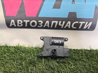 моторчик заслонки печки Ford Mustang 6 поколение S550 [рестайлинг] 2018, 2.3 л., бензин, АКПП, купе, задний привод, FR3B-19E616-BB