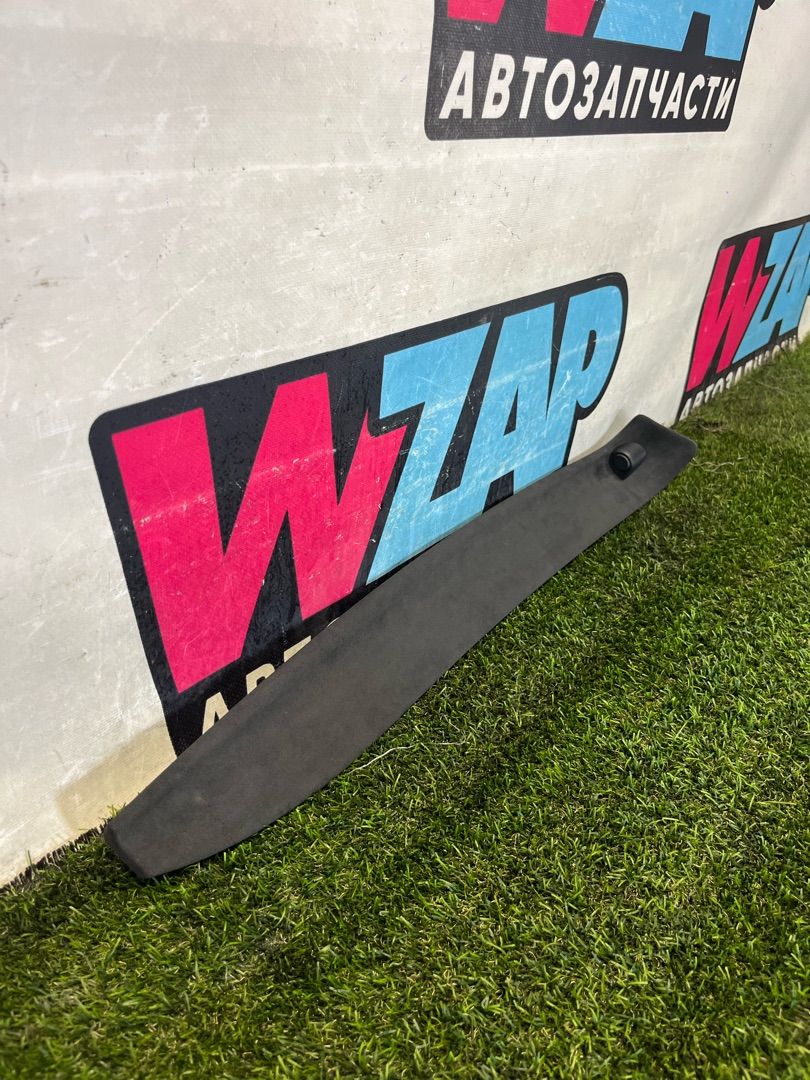 обшивка стойки Tesla Model X 1 поколение 2017, электро, белый, 1050294-04-H - фото №1