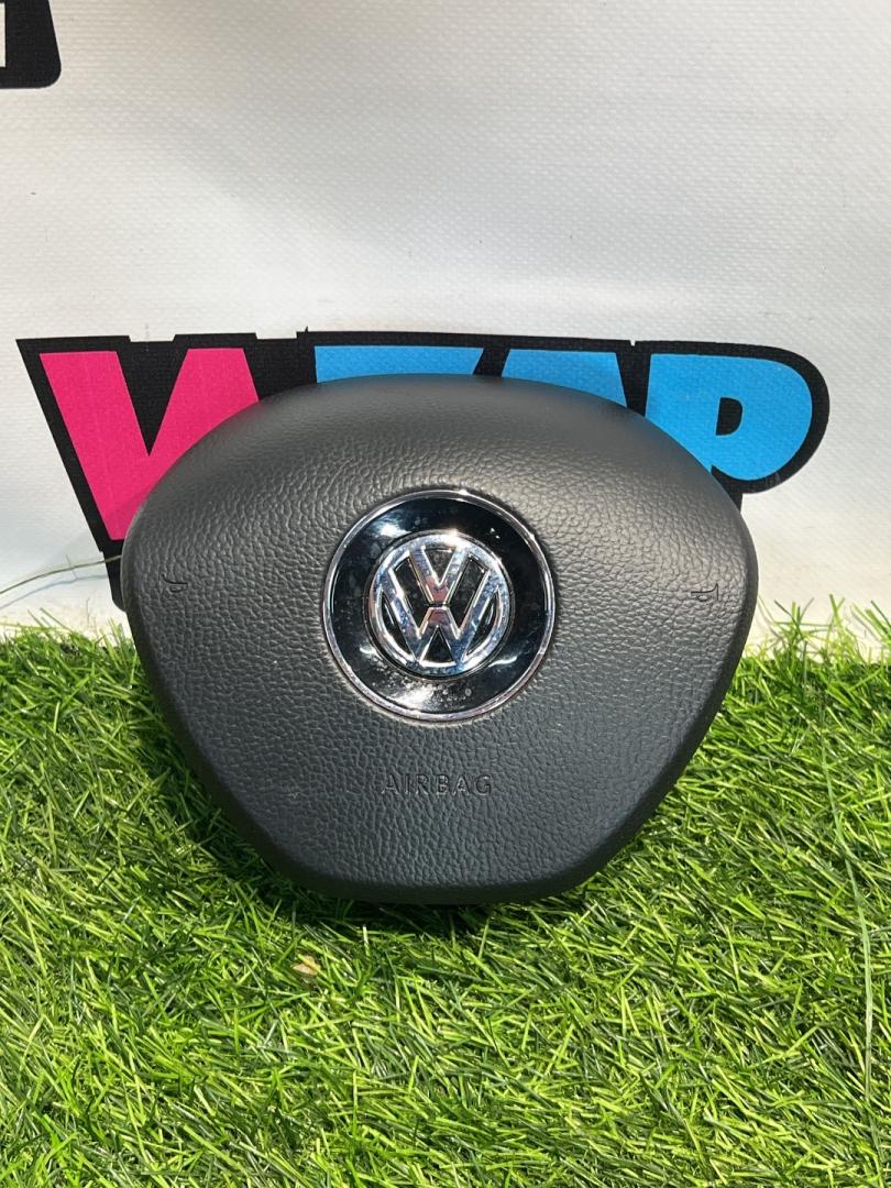 подушка безопасности водителя Volkswagen Jetta 7 поколение 2019, 1.4 л., бензин, АКПП, седан, передний привод, 17A880201F - фото №1