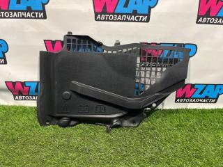 крышка аккумулятора Ford Mustang 6 поколение S550 [рестайлинг] 2018, 2.3 л., бензин, АКПП, кабриолет, задний привод, FR3B-63018A14-ADW