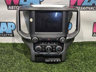 монитор мультимедиа RAM 1500 5 поколение (2018 - 2024), бензин, АКПП, пикап, 68502918AA