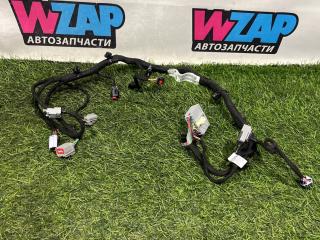 проводка Dodge Challenger 3 поколение [2-й рестайлинг] 2016, 3.6 л., бензин, АКПП, 68288952AA