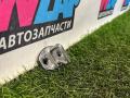 ответная часть (скоба) замка двери Volkswagen Jetta 7 поколение 2019, 1.4 л., бензин, МКПП, черный, седан, передний привод, 3C0837033B - фото №3