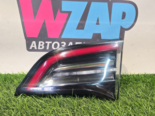 фонарь крышки багажника правый Tesla Model 3 1 поколение 2022, 1077402, 1077404