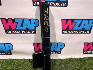 воздуховод (дефлектор) радиатора Ford Mustang 6 поколение S550 [рестайлинг] 2022, 2.4 л., бензин, АКПП, купе, FR3B-8103-BD