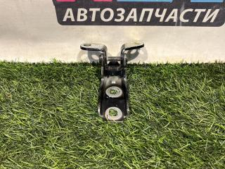 петля двери Chevrolet Camaro 6 поколение [рестайлинг] 2020, 23163