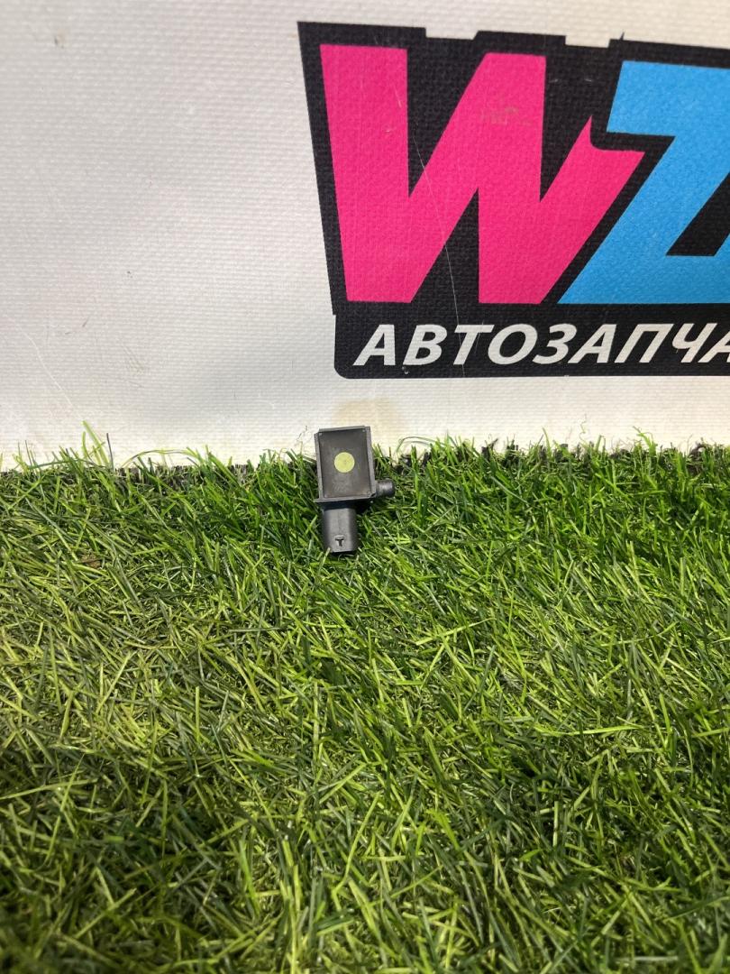 датчик удара Volkswagen Jetta 7 поколение 2019, 1.4 л., бензин, МКПП, черный, седан, передний привод, 5Q0959651B - фото №1